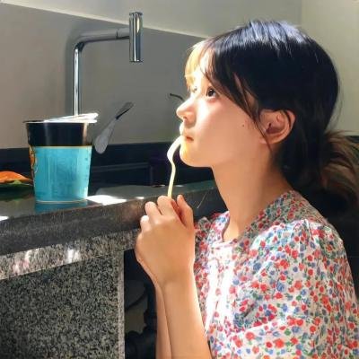 山尘拂过童年牧歌